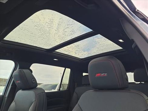 New 2026 Chevrolet Traverse Z71 w/ Driver Confidence Package image 25