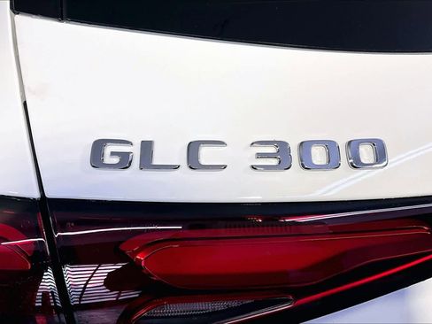 New 2026 Mercedes-Benz GLC 300 4MATIC image 6