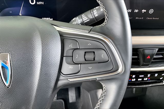 Used 2024 Buick Encore GX Avenir FWD image 11