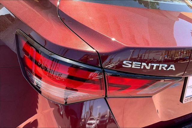 Used 2025 Nissan Sentra SV w/ All-Weather Package FWD image 28
