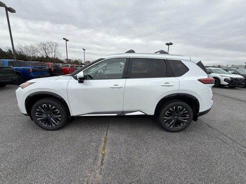 New 2026 Nissan Rogue Platinum w/ Platinum Premium Package image 8