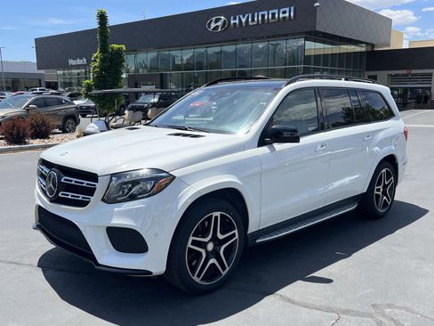 Used 2017 Mercedes-Benz GLS 550 4MATIC image 1