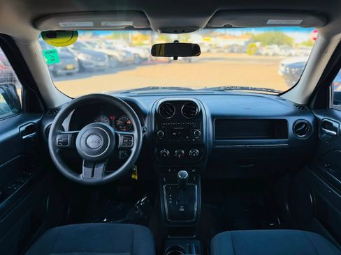 Used 2014 Jeep Patriot Sport FWD image 14