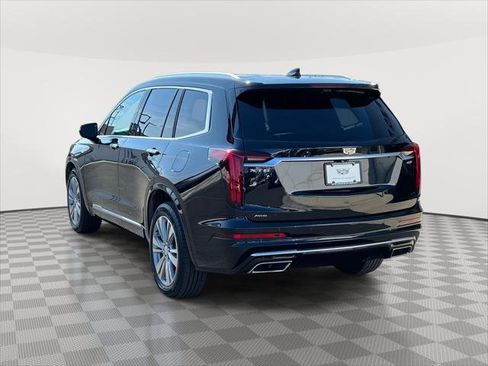 Used 2024 Cadillac XT6 Premium Luxury w/ Technology Package image 6