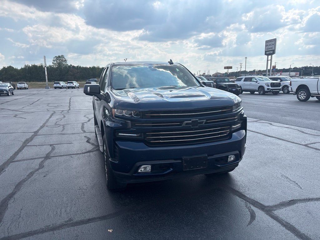 Used 2020 Chevrolet Silverado 1500 High Country w/ Technology Package AWD/4WD image 8