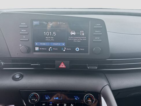 New 2026 Hyundai Elantra Sport FWD image 10