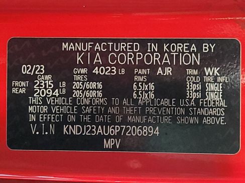 Used 2023 Kia Soul LX w/ Option Group 015 FWD image 33