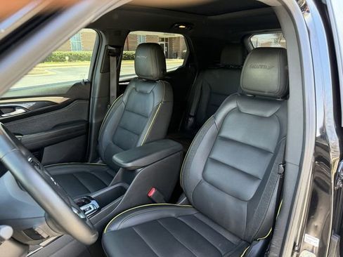 Used 2024 Chevrolet TrailBlazer ACTIV w/ Convenience Package image 13