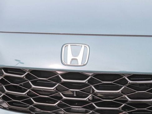 Certified 2024 Honda HR-V EX-L image 6