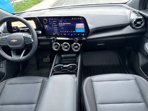 Used 2024 Chevrolet Blazer EV LT AWD/4WD image 6