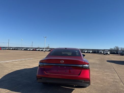 Certified 2026 Nissan Sentra SV image 19