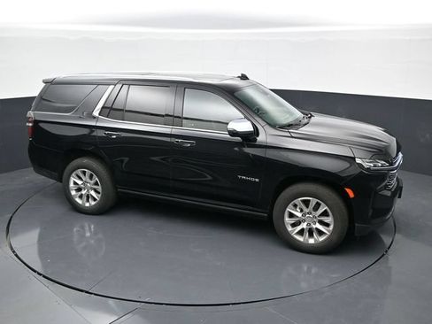 Used 2023 Chevrolet Tahoe Premier w/ Premium Package 2 AWD/4WD image 31