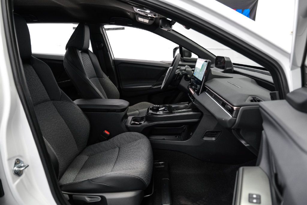 Used 2026 Toyota bZ FWD image 32