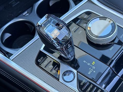 Used 2023 BMW M850i xDrive Convertible image 22