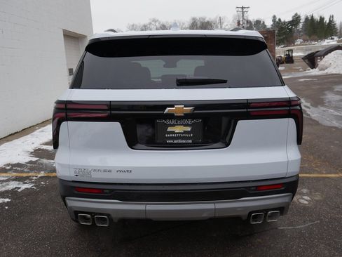 New 2026 Chevrolet Traverse LT w/ LPO, Floor Liner Package image 6