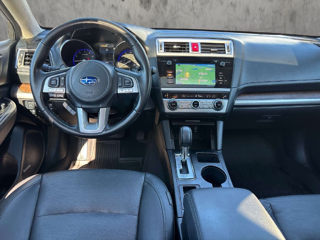 Used 2016 Subaru Outback 2.5i Limited AWD/4WD image 9