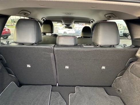Certified 2025 Nissan Kicks SR AWD/4WD image 19