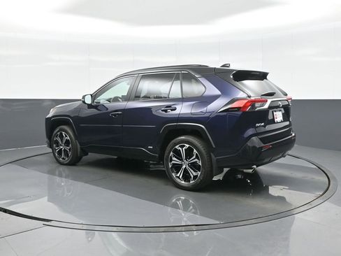 Certified 2025 Toyota RAV4 XSE w/ Premium Package image 7