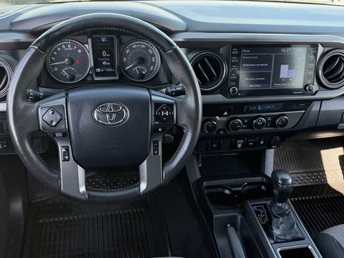 Used 2023 Toyota Tacoma TRD Off-Road image 13