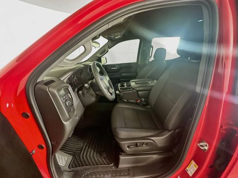 Used 2025 Chevrolet Silverado 1500 Custom RWD image 13