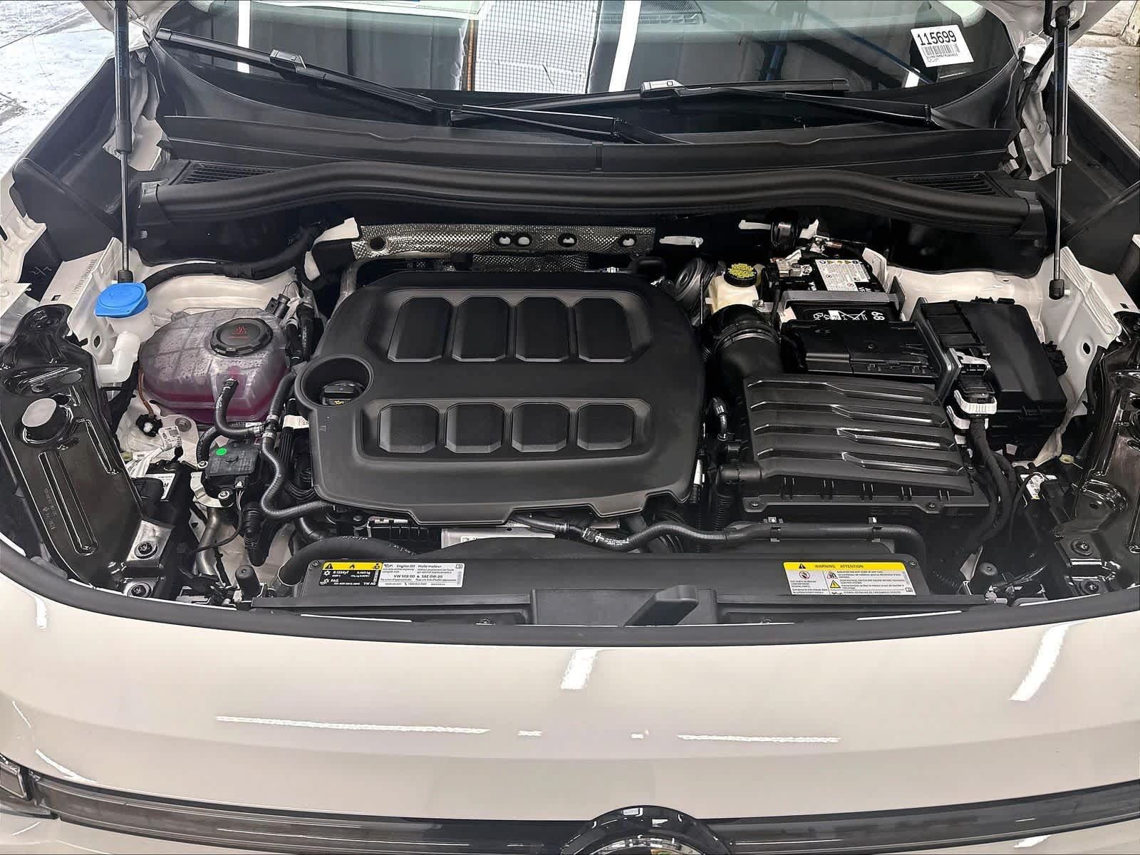New 2026 Volkswagen Tiguan SE AWD/4WD image 12