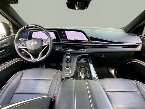 Used 2024 Cadillac Escalade Sport w/ LPO, ONYX Package AWD/4WD image 7