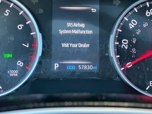 Certified 2021 Toyota RAV4 XLE Premium image 24