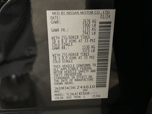 Used 2024 Nissan Pathfinder S image 28