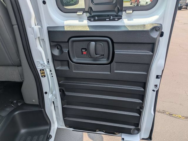 New 2026 GMC Savana 2500 w/ Chrome Appearance Package RWD image 24