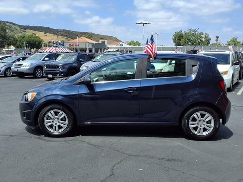 Used 2016 Chevrolet Sonic LT FWD image 3