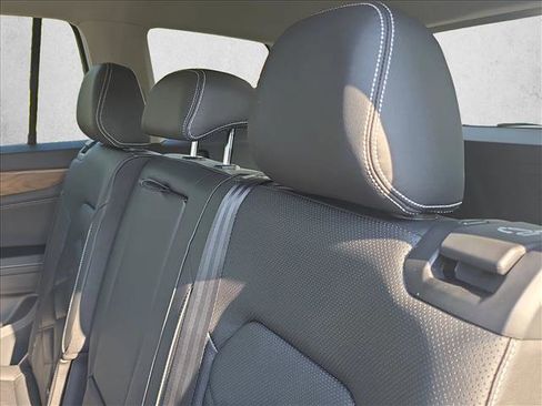 New 2026 Volkswagen Atlas SE FWD image 15