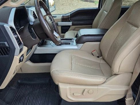 Used 2020 Ford F150 Lariat w/ Equipment Group 502A Luxury image 14