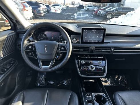 Certified 2022 Lincoln Corsair AWD w/ Equipment Group 101A image 13