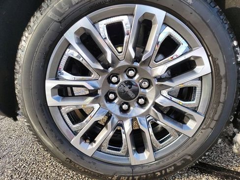 Used 2024 GMC Sierra 1500 Denali Ultimate image 21