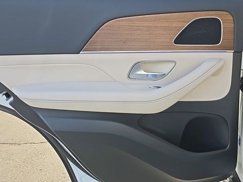 New 2026 Mercedes-Benz GLE 350 4MATIC image 31