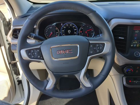 Certified 2023 GMC Acadia Denali w/ Denali Ultimate Package image 30