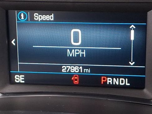 Used 2024 Chevrolet Equinox LS w/ LS Convenience Package image 24