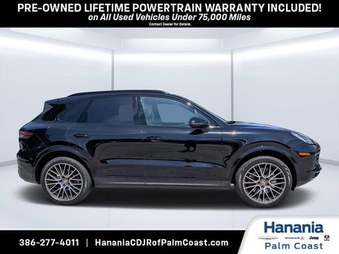 Used 2022 Porsche Cayenne Platinum Edition AWD/4WD image 2