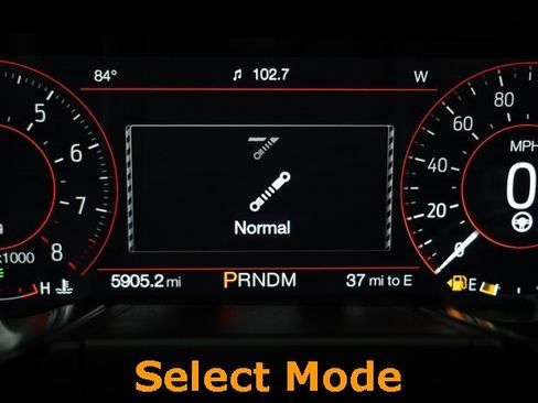 Used 2022 Ford Mustang Shelby GT500 w/ Carbon Fiber Track Pack image 31