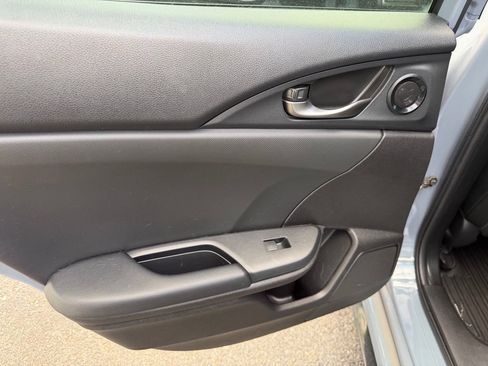 Used 2020 Honda Civic Sport image 18