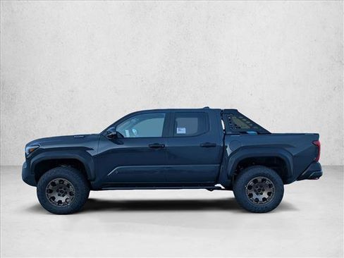 New 2025 Toyota Tacoma Trailhunter Hybrid image 5