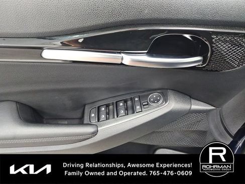 Used 2023 Kia Seltos EX AWD/4WD image 11