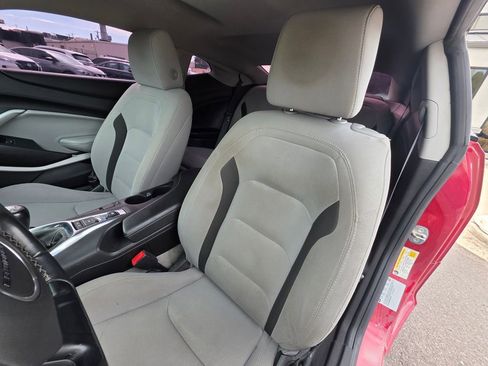Used 2018 Chevrolet Camaro LS RWD image 11