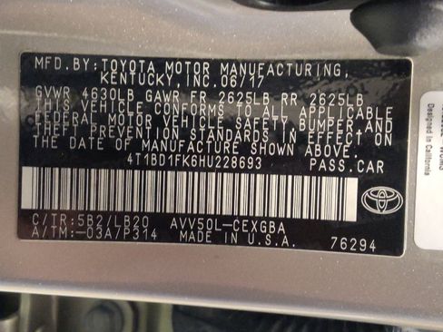 Used 2017 Toyota Camry XLE image 33