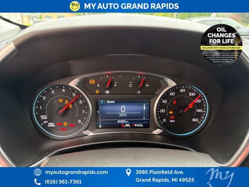 Used 2024 Chevrolet Equinox LT AWD/4WD image 17