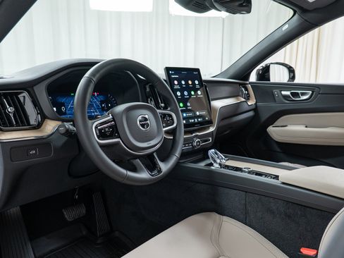 New 2026 Volvo XC60 B5 Plus w/ Climate Package image 12