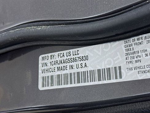 New 2025 Jeep Grand Cherokee L Laredo w/ Luxury Tech Group I image 23