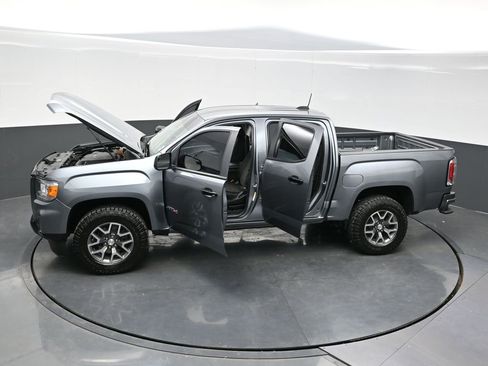 Used 2022 GMC Canyon AT4 image 35