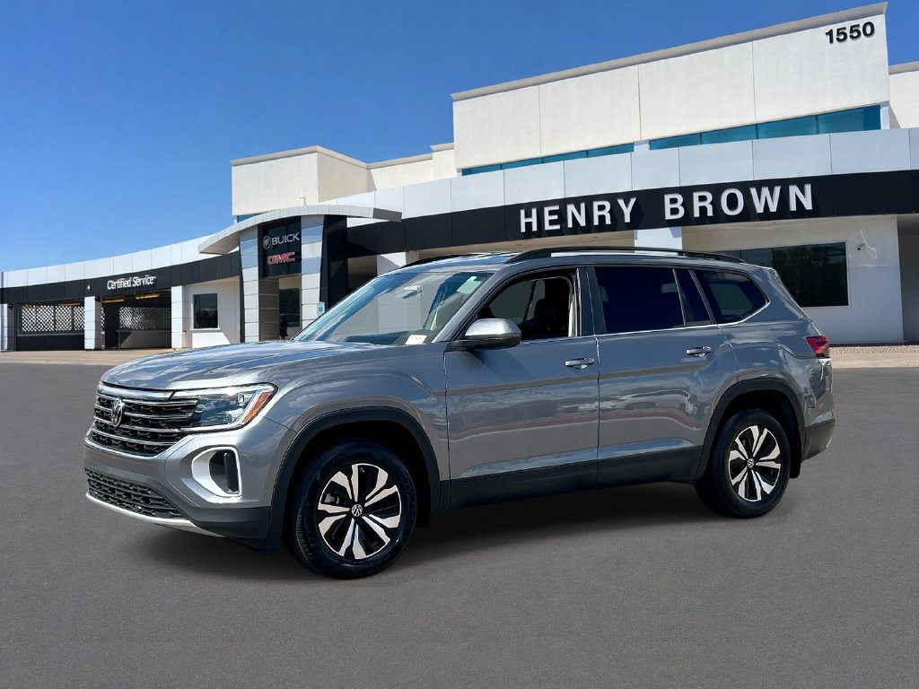 Used 2025 Volkswagen Atlas SE FWD image 1