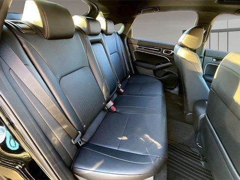 Certified 2025 Honda Civic Sport Touring image 22